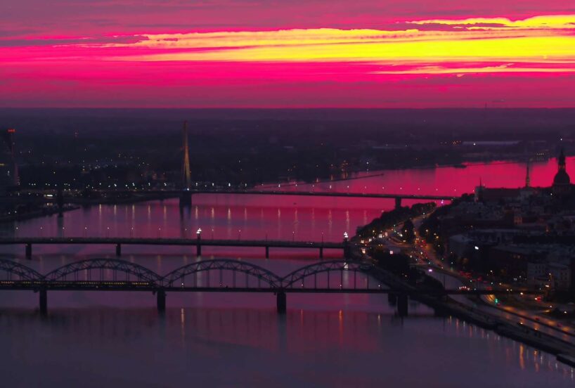 Meteorologs Toms Bricis: svētku brīvdienās Latvijā gaidāms auksts un “ziemīgs” laiks