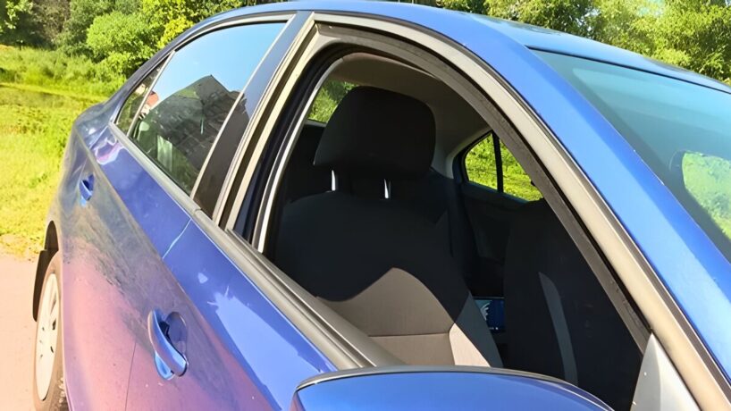 “Es nekad nebraucu ar atvērtu logu un neiesaku to arī jums”: es izskaidroju, kāpēc logus braucošā automašīnā vajadzētu turēt aizvērtus