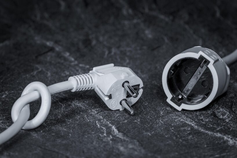 Istabas sildīšanas veids, kas ziemā var ievērojami palielināt jūsu elektrības rēķinus