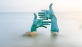 Iespēja labot pagātnes kļūdas: gaišreģe nosaukusi novembra datumus, kad iespējams mainīt savu dzīvi Iespēja labot pagātnes kļūdas: gaišreģe nosaukusi novembra datumus, kad iespējams mainīt savu dzīvi