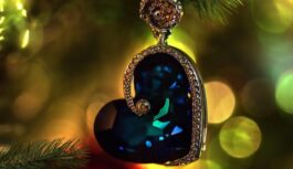 Kāpēc 7. decembrī otram jāuzdāvina kaut kas zils: seni tautu ticējumi, kas sola veiksmi