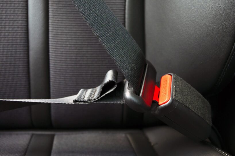 Kāpēc drošības jostai ir cilpa: par to kam tā ir nepieciešama daļa cilvēku nemaz nezina