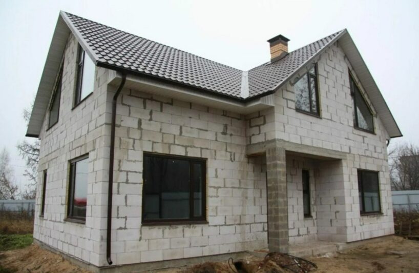 Edgars paklausīja kaimiņam un uzcēla māju pa jaunam, bet tagad nožēlo -10 lielākās mājokļa būvēšanas kļūdas