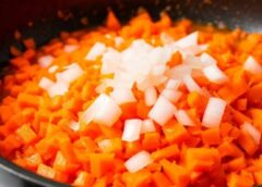 Kāpēc sīpolus un burkānus necep kopā: noslēpums, kas atklās jebkura ēdiena garšu