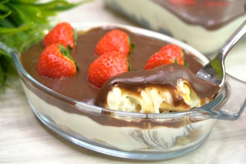 Svētku deserts, ko viesi vienmēr apēd pirmo: pagatavojams vieglāk nekā “Napoleons”, bet garšo vēl labāk par torti