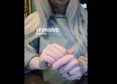 Samanta Tīna gadu miju sagaida ar emocionālu paziņojumu un mājienu par laulības beigām