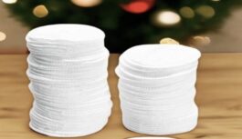 Vienkāršs paņēmiens ar vates diskiem: sniegpārslas, kas izdodas ikvienam Vienkāršs paņēmiens ar vates diskiem: sniegpārslas, kas izdodas ikvienam