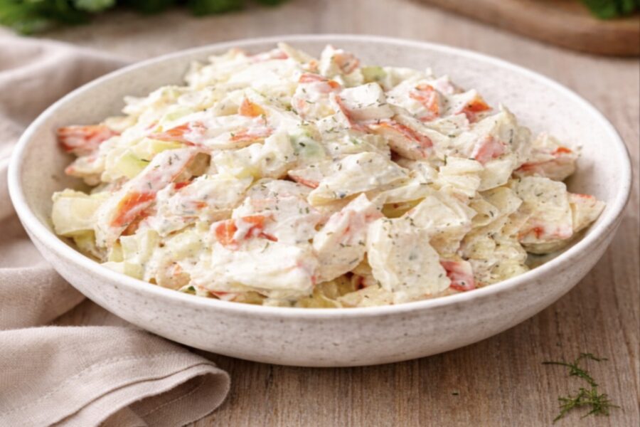 Krabju salāti citādāk: ēd un nevari apstāties- pati garšīgākā un vienkāršākā krabju salātu recepte