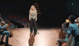 Melo-M vecgada lielkoncerts: plašs muzikālais spektrs ar zvaigžņu piedalīšanos Melo-M vecgada lielkoncerts: plašs muzikālais spektrs ar zvaigžņu piedalīšanos