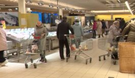 Rēzeknes veikala kasiere ”man pačukstēja” kāpēc nevajadzētu iepirkties pašapkalpošanās kasēs Rēzeknes veikala kasiere ”man pačukstēja” kāpēc nevajadzētu iepirkties pašapkalpošanās kasēs