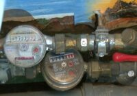 Sliktas ziņas daudzdzīvokļu māju iedzīvotājiem saistībā ar ūdens skaitītājiem: ”Maciņus nāksies atvērt krietni plašāk” Sliktas ziņas daudzdzīvokļu māju iedzīvotājiem saistībā ar ūdens skaitītājiem: ”Maciņus nāksies atvērt krietni plašāk”