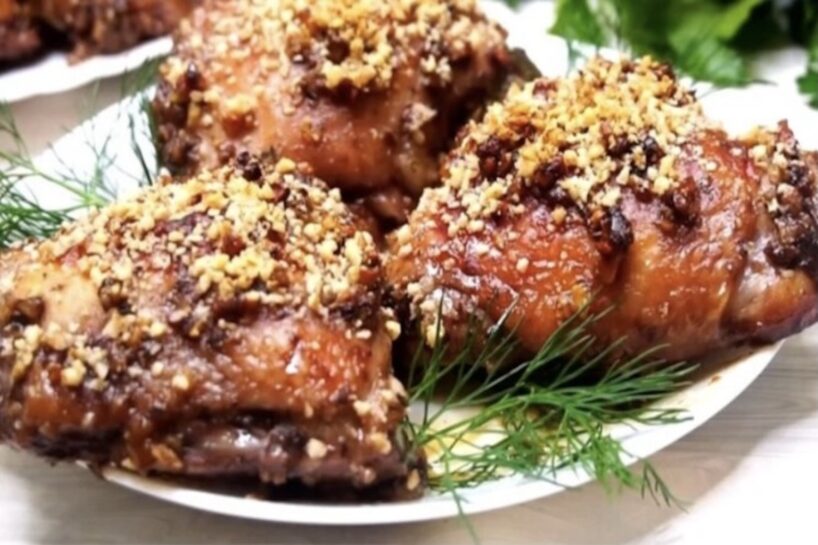 Pastāstīšu, kā es gatavoju vistu svētku galdam Jaunajā gadā un ne tikai — parasta vista pārvēršas gardā šedevrā