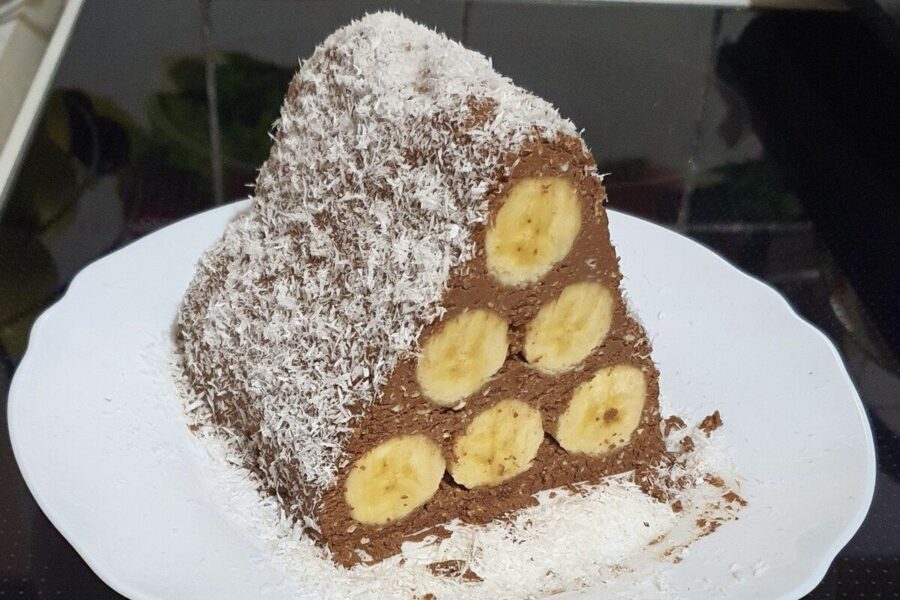 Ņemu pāris banānus un nieka brīdī pagatavoju mutē kūstošu desertu Jaungada svētku galdam bez cepšanas, cepumiem un miltiem