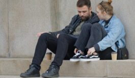 8 frāzes, ko izmanto ļoti forši cilvēki, lai citi acumirklī justos novērtēti – patiesībā ļoti noderīgi