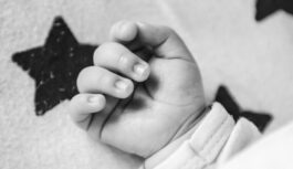 Tas ir jau “ielikts šūpulī”: ko par jūsu personību un likteni atklāj jūsu nagu forma