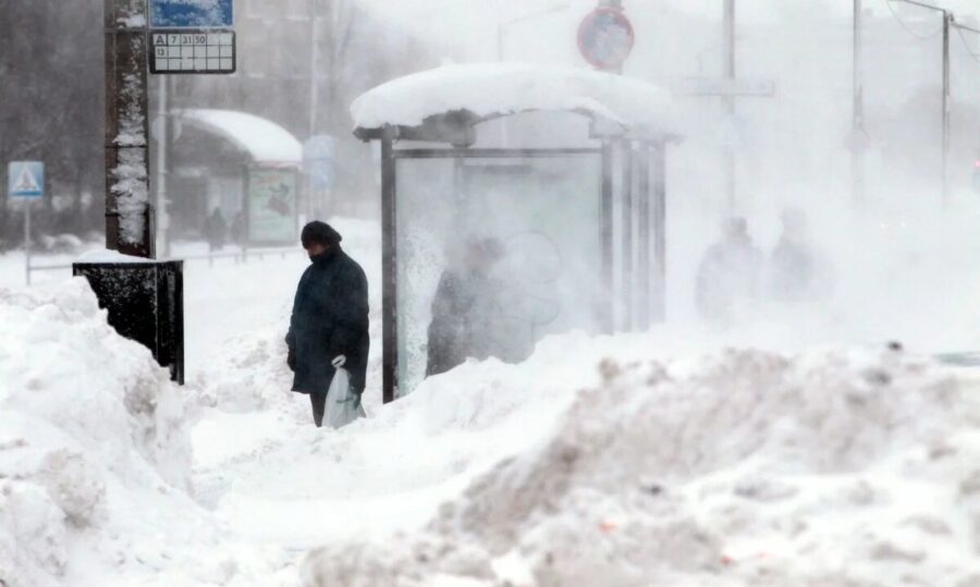 Sinoptiķi atklāj, ka laikapstākļi sāks pasliktināties no 22.decembra: ”Jābūt gataviem”