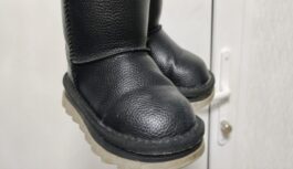 Ko darīt, ja zābaki laiž cauri mitrumu: tikai 5 pilieni un kājas būs sausas gan ziemā, gan pavasarī Ko darīt, ja zābaki laiž cauri mitrumu: tikai 5 pilieni un kājas būs sausas gan ziemā, gan pavasarī