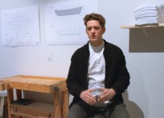 Jaunā mākslinieka Oto Holgera Ozoliņa izstāde “Procesa artefakti”