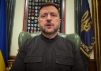 Politiskā zemestrīce Kijivā: Zelenskis uzsāk 2026. gadu ar vērienīgu tīrīšanu