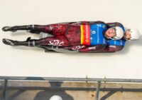 Latvijas kamaniņu braucēju panākumi Siguldā: Zelts un bronza divnieku sacensībās