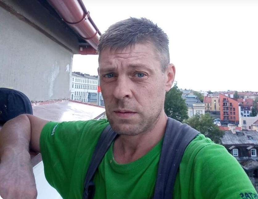 “Es nevaru skatīties uz sava vecuma meitenēm, bet jaunās nepavelku” kāds 49 gadus vecs draugs man godīgi pateica, kāpēc viņš 5 gadus sēž mājās viens