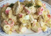 Sulīgie krābju nūjiņu salāti “pa jaunam” — mans gardākais ziemas atradums, ko baudām atkal un atkal