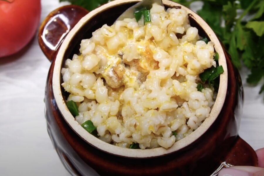 Grūbu biezputru tagad gatavoju tikai podiņos: izdodas daudz gardāk nekā parasti un mājnieki vienmēr prasa papildporciju