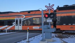 Igaunijas jaunos “Škoda” vilcienus piemeklē tehniskas neveiksmes: Vairāk nekā puse sastāvu dīkstāvē