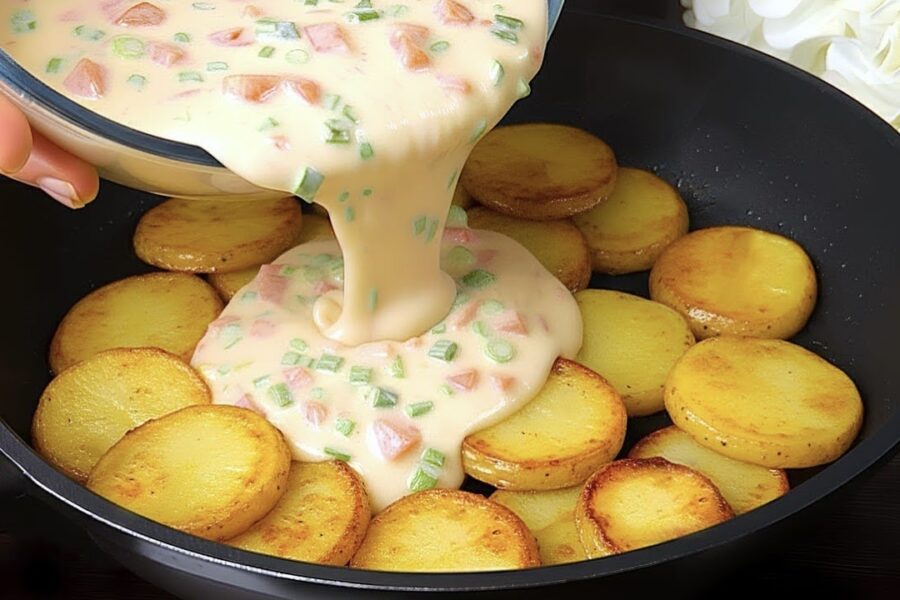 Ziemā kartupeļi ar olām man garšo labāk par gaļu: gatavoju šīs sātīgās vakariņas gandrīz katru dienu