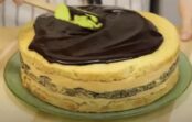 Leģendārā torte “Ģenerālis” – recepte no vecmāmiņu krājumiem, kas nekad nepieviļ