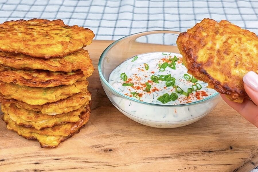 Labāki par gaļu un gatavi 20 minūtēs: mana mīļākā kāpostu pīrādziņu recepte, kad negribas ilgi stāvēt pie plīts