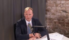 Tikai 4,25% uzcenojums: Ekonomikas ministrs Viktors Valainis atklāj pirmos rezultātus zemo cenu grozam