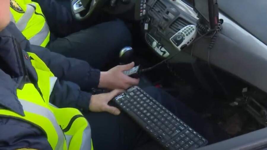 Likumsargs atklāj, kāpēc dubļu sargu uzstādīšana var beigties ar sodu: “Pirms lieciet, padomājiet”