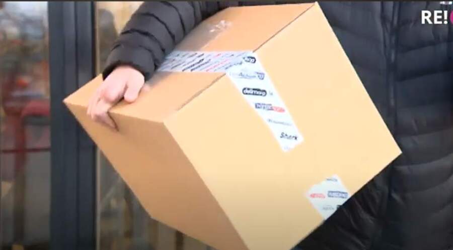 “Latvijas pasts” līdz šī gada 31.decembrim pakāpeniski pārtrauks kādu populāru pakalpojumu saistībā ar paku sūtīšanu