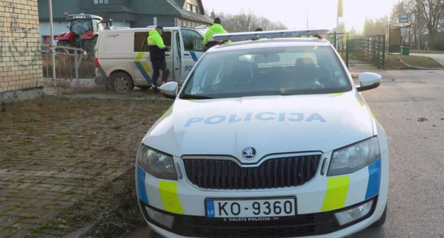 CSDD pārstāvis vēršas, gan pie kājāmgājējiem, gan pie autovadītājiem: “Likumsargi pavasarī strādās pastiprināti”