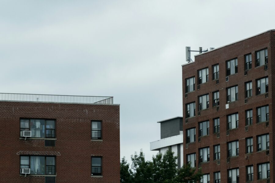 Vienā Latvijas pilsētā februāra izskaņā masveidā tiks pārbaudīti dzīvokļi: “Vēlams, lai vismaz viens iemītnieks būtu mājās”