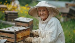 “Sēšanās” nav brāķis: Saimniece Astrīda skaidro, kāpēc ciets medus ir labākā kvalitātes zīme