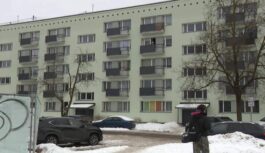 Gribētāju vairāk nekā naudas: kāpēc daudzas mājas paliek “aiz strīpas” siltināšanas programmās Gribētāju vairāk nekā naudas: kāpēc daudzas mājas paliek “aiz strīpas” siltināšanas programmās