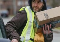 Latvijas bijušais lielveikala direktors atklāj kāpēc “bezmaksas piegāde” ir tikai triks: jūs pārmaksājat par 20–40%