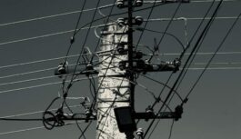 “Saņēmu milzīgu elektrības rēķinu, bet pašvaldības atbalsts palīdzēs pārlaist ziemu”: kā vēl paspēt pieteikties