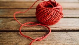 Februāra pēdējās dienas paradumi: kāpēc vecmāmiņas nekad nelaida garām iespēju izlikt dziju salā