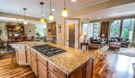 Mājokļa enerģētika un viesi: kāpēc vienkārša uzkopšana pēc ciemiņiem palīdz atgūt mieru Mājokļa enerģētika un viesi: kāpēc vienkārša uzkopšana pēc ciemiņiem palīdz atgūt mieru