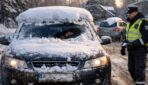 Vai ziemā autovadītāju var sodīt ja nav notīrīta automašīnas numurzīme