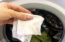 Viena mitra salvete un nekādu pūku: neierasts, bet efektīvs paņēmiens veļas mazgāšanā