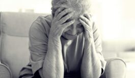 Pensionāre ar 240 eiro lielu pensiju spiesta samaksāt kredītu 12000 eiro – kā valsts viņai palīdzēja Pensionāre ar 240 eiro lielu pensiju spiesta samaksāt kredītu 12000 eiro – kā valsts viņai palīdzēja