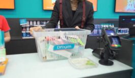 Kāda kliente nepatīkami pārsteigta par “Drogas” pārdevējas izteikumiem: “Tas nav smuki” Kāda kliente nepatīkami pārsteigta par “Drogas” pārdevējas izteikumiem: “Tas nav smuki”