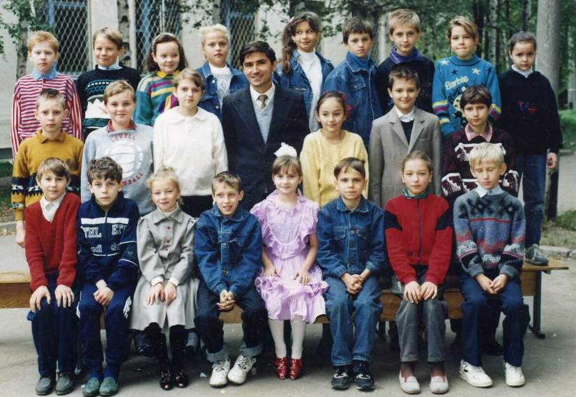 “Jūnijā bija paredzēts mūsu lauku vidusskolas salidojums – kā es priecājos, ka tas nenotika” stāsta Andris