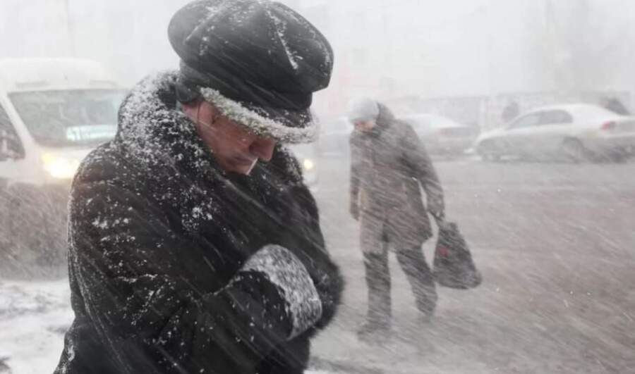 Mierīgo un pavasarīgo gaidīšanu nomainīs krietni skarbāki laikapstākļi: “Ciklons ieradīsies sākot no 6.marta”