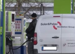 Valdība plāno ierobežot degvielas cenas: litrs nedrīkstēs pārsniegt šo ciparu