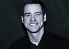 Vai tiešām leģendārais aktieris Džims Kerijs ir devies aizsaulē un viņu vietu ieņēmis “klons”: Parīzes ceremonija izvēršas scēnā